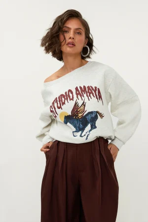 studio-amaya-sun-set-studio-sweater-grey